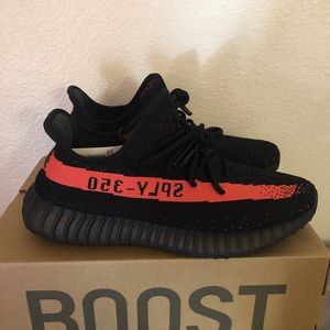 Yeezy boost 350 v2
